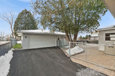 Tiny photo for 10506 S Michael Drive, Palos Hills, IL 60465 (MLS # 12501185)