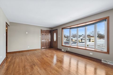 Tiny photo for 10506 S Michael Drive, Palos Hills, IL 60465 (MLS # 12501185)