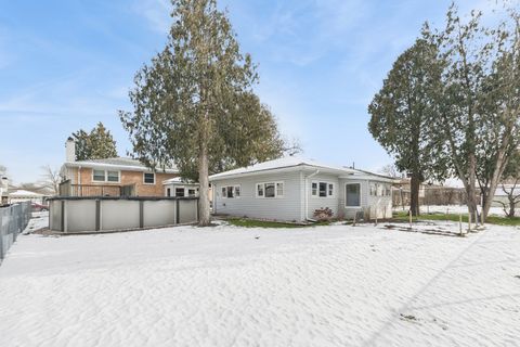 Tiny photo for 10506 S Michael Drive, Palos Hills, IL 60465 (MLS # 12501185)