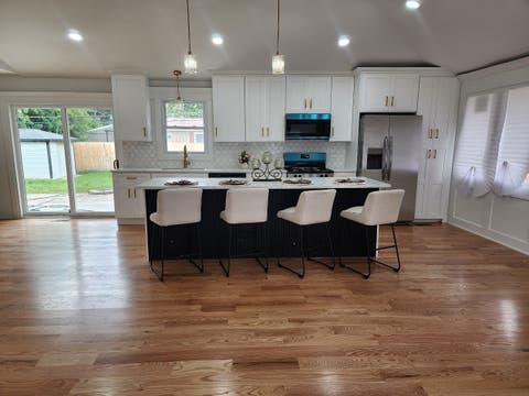 Tiny photo for 8040 Laramie Avenue, Burbank, IL 60455 (MLS # 12669636)