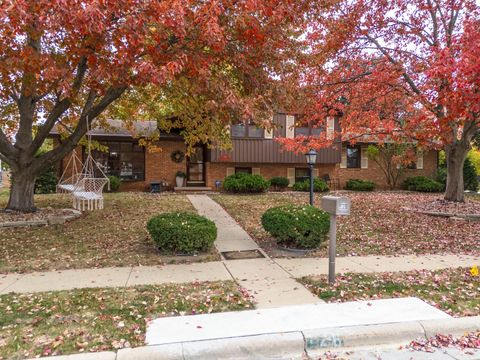 Tiny photo for 126 S Orr Drive, Normal, IL 61761 (MLS # 12506593)