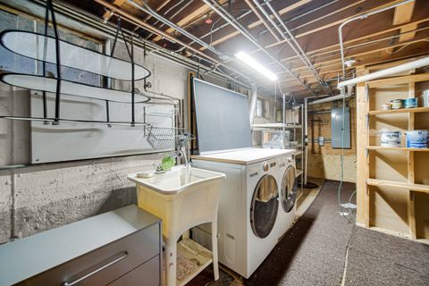 Tiny photo for 661 W Saint Aubin Drive, Addison, IL 60101 (MLS # 12614296)