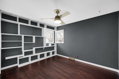 Tiny photo for 661 W Saint Aubin Drive, Addison, IL 60101 (MLS # 12614296)