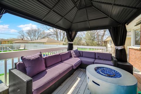 Tiny photo for 661 W Saint Aubin Drive, Addison, IL 60101 (MLS # 12614296)