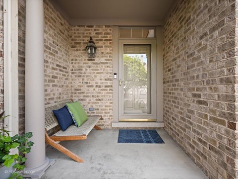 Tiny photo for 11005 EDGEBROOK Lane, Indian Head Park, IL 60525 (MLS # 12744925)