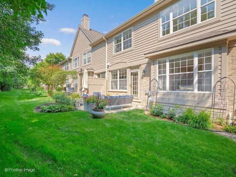 Tiny photo for 11005 EDGEBROOK Lane, Indian Head Park, IL 60525 (MLS # 12744925)