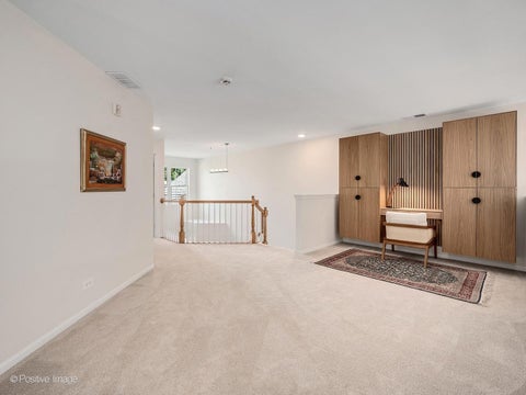 Tiny photo for 11005 EDGEBROOK Lane, Indian Head Park, IL 60525 (MLS # 12744925)