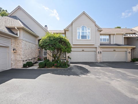 Tiny photo for 11005 EDGEBROOK Lane, Indian Head Park, IL 60525 (MLS # 12744925)