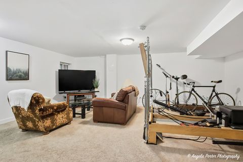 Tiny photo for 2323 OXHILL Court, Schaumburg, IL 60194 (MLS # 12640019)
