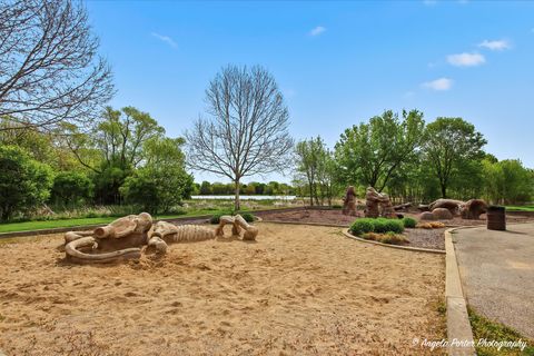 Tiny photo for 2323 OXHILL Court, Schaumburg, IL 60194 (MLS # 12640019)