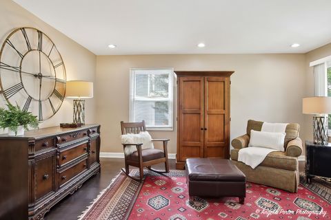 Tiny photo for 2323 OXHILL Court, Schaumburg, IL 60194 (MLS # 12640019)
