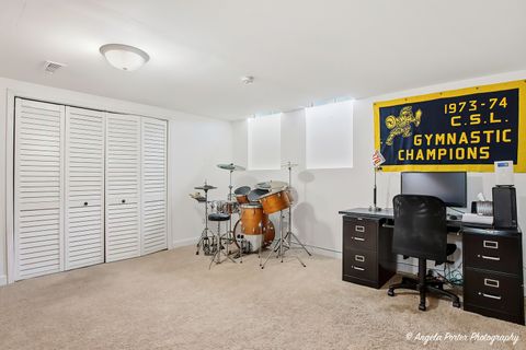 Tiny photo for 2323 OXHILL Court, Schaumburg, IL 60194 (MLS # 12640019)