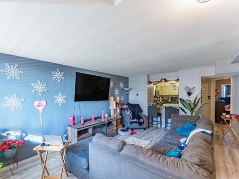 Tiny photo for 6337 Roosevelt Road #309, Berwyn, IL 60402 (MLS # 12650648)