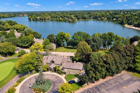 Tiny photo for 873 W Longmeadow Court, Lake Barrington, IL 60010 (MLS # 12771436)