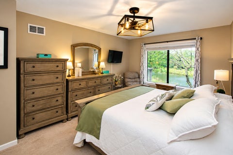 Tiny photo for 873 W Longmeadow Court, Lake Barrington, IL 60010 (MLS # 12771436)