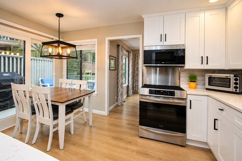 Tiny photo for 873 W Longmeadow Court, Lake Barrington, IL 60010 (MLS # 12771436)