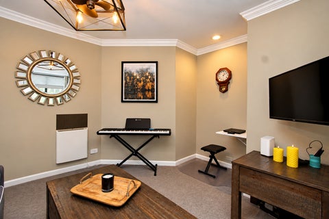 Tiny photo for 873 W Longmeadow Court, Lake Barrington, IL 60010 (MLS # 12771436)
