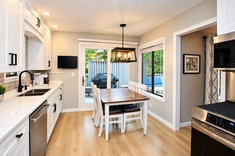 Tiny photo for 873 W Longmeadow Court, Lake Barrington, IL 60010 (MLS # 12771436)