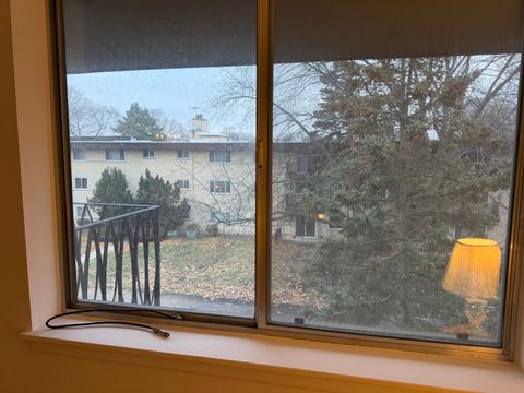 Tiny photo for 505 S Cleveland Avenue #303, Arlington Heights, IL 60005 (MLS # 12520450)