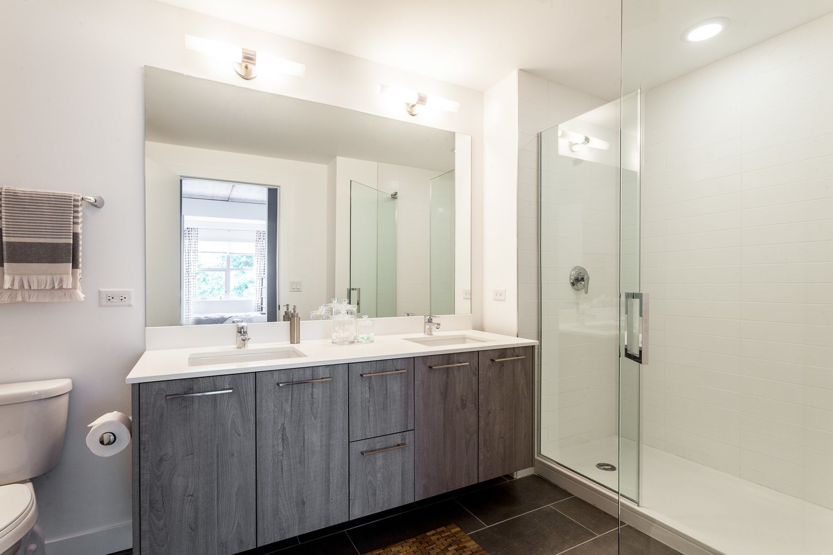 1590 Elmwood Avenue 1204