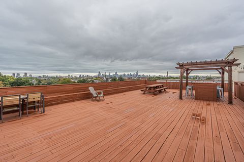 Tiny photo for 2915 N Clybourn Avenue #310, Chicago, IL 60618 (MLS # 12588479)