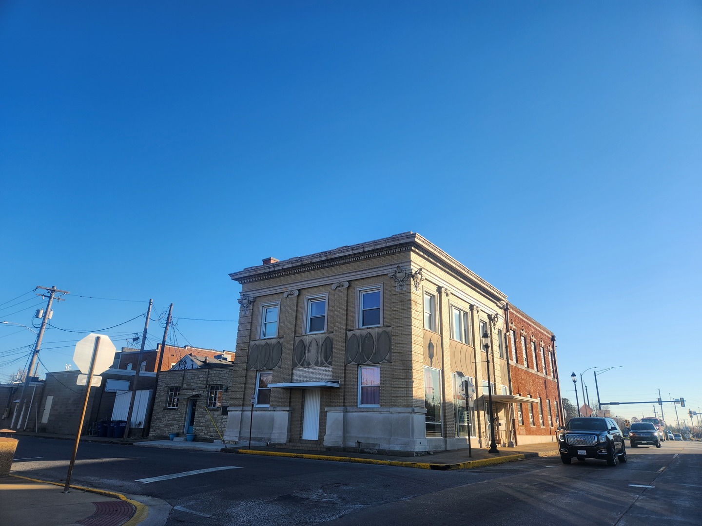 17 W Water Street