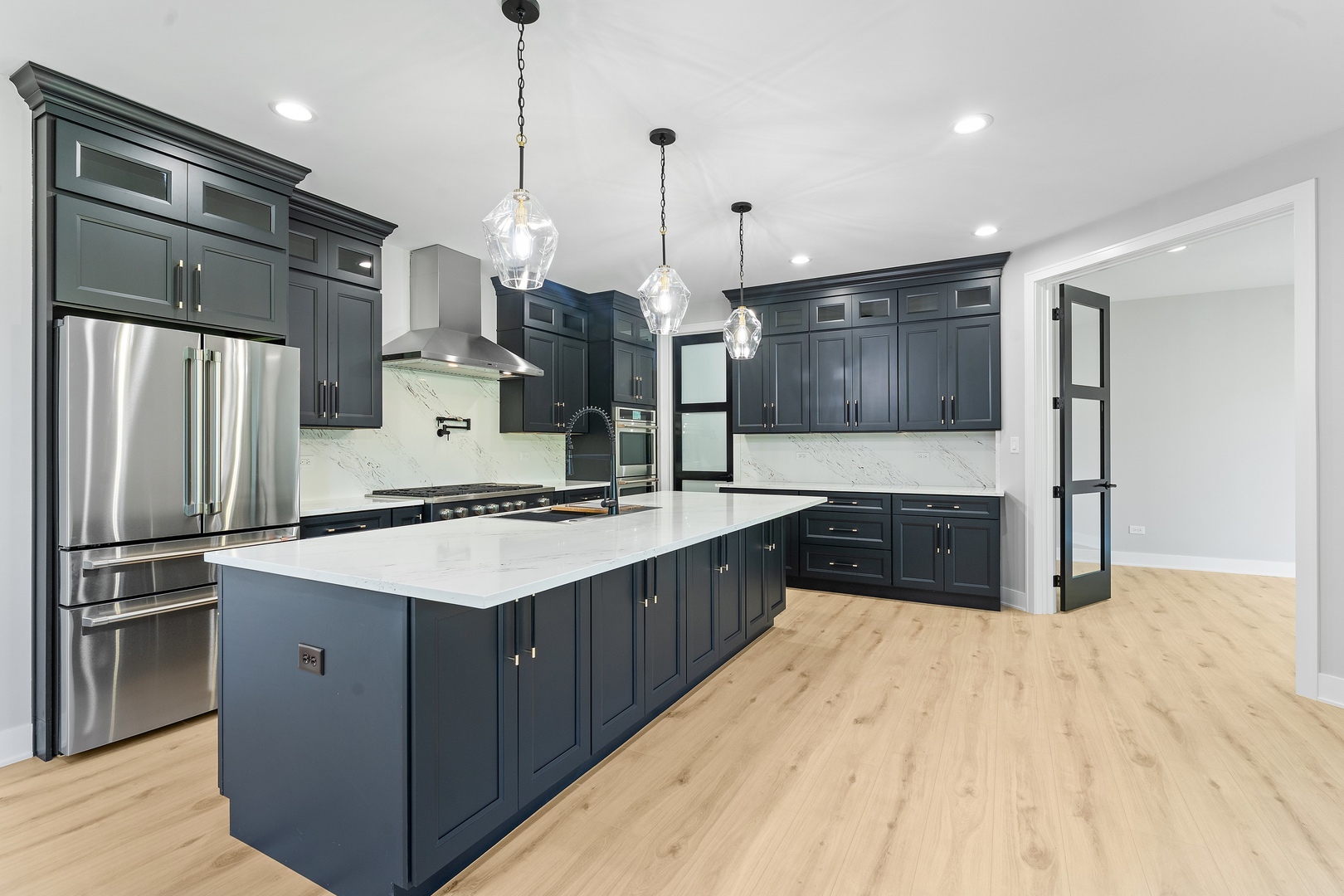 25216 S Channault Avenue