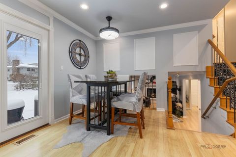 Tiny photo for 225 Wickham Drive, Schaumburg, IL 60194 (MLS # 12530585)