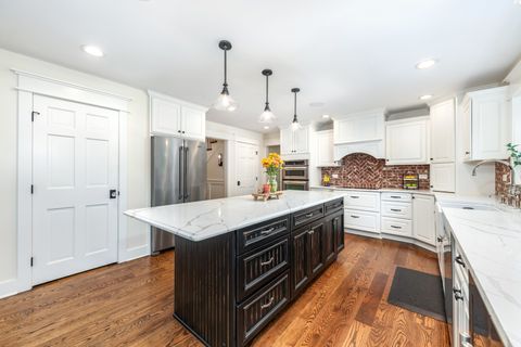 Tiny photo for 1116 Hollingswood Avenue, Naperville, IL 60564 (MLS # 12476415)