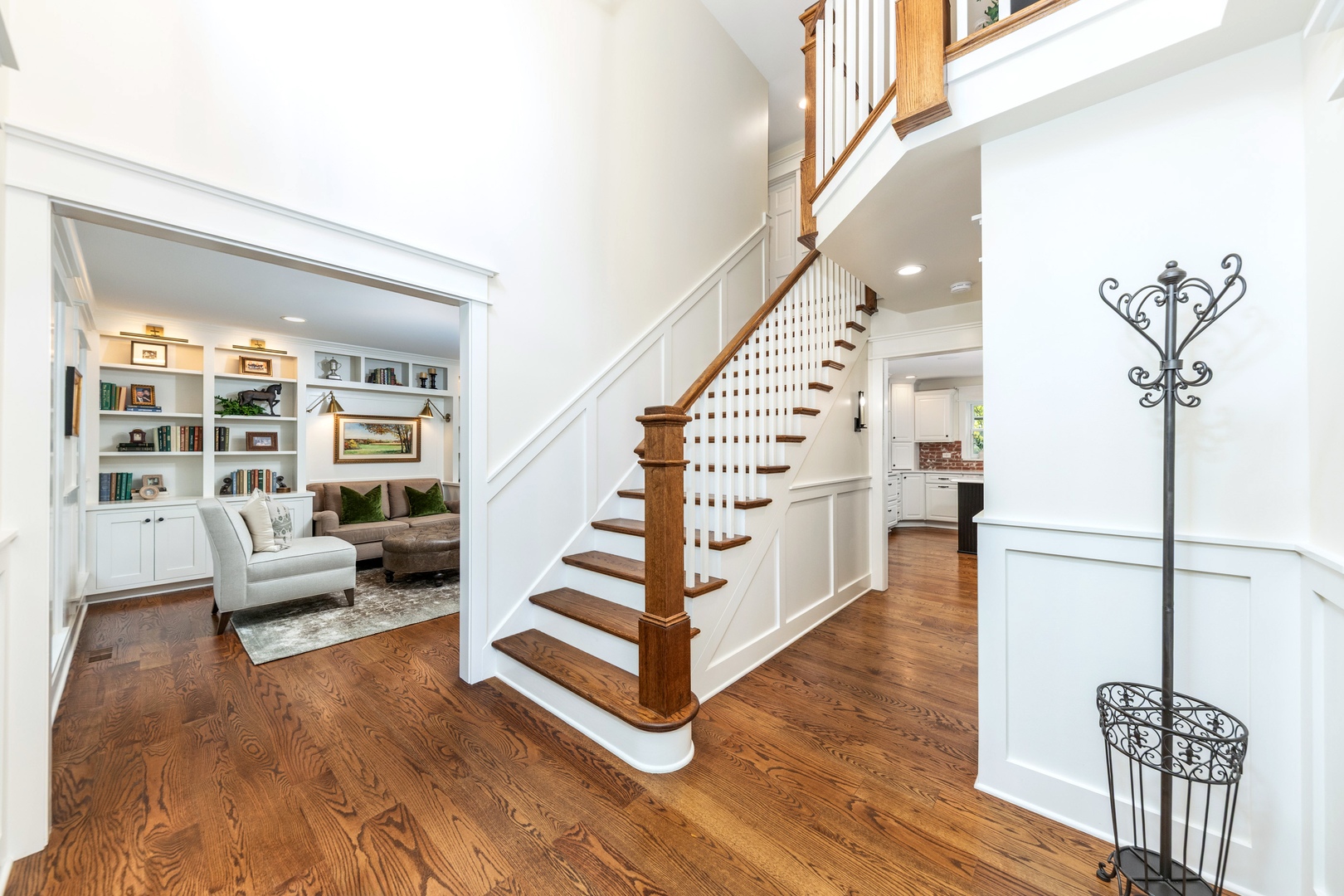 1116 Hollingswood Avenue