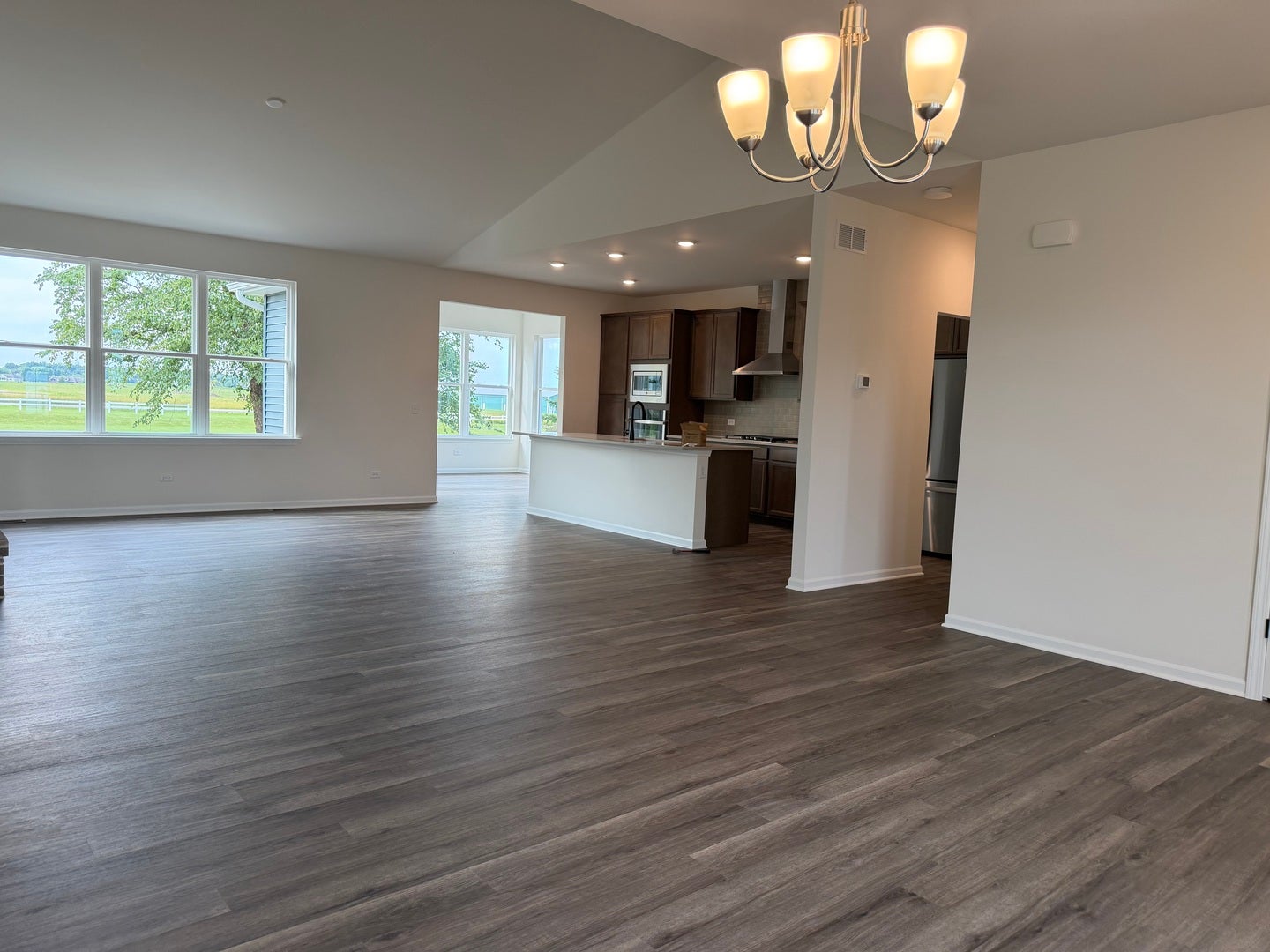 121 Dawson Creek Trail