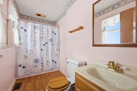 Tiny photo for 943 Oxford Street, Downers Grove, IL 60516 (MLS # 12528945)