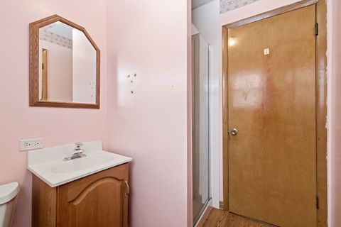 Tiny photo for 943 Oxford Street, Downers Grove, IL 60516 (MLS # 12528945)