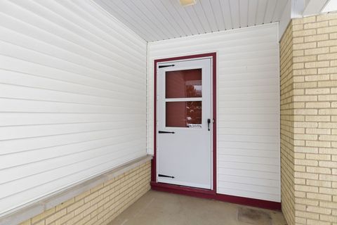 Tiny photo for 943 Oxford Street, Downers Grove, IL 60516 (MLS # 12528945)