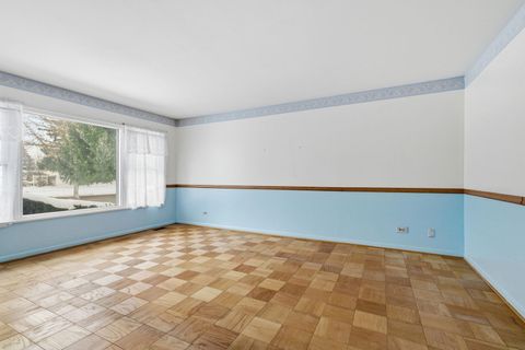 Tiny photo for 943 Oxford Street, Downers Grove, IL 60516 (MLS # 12528945)