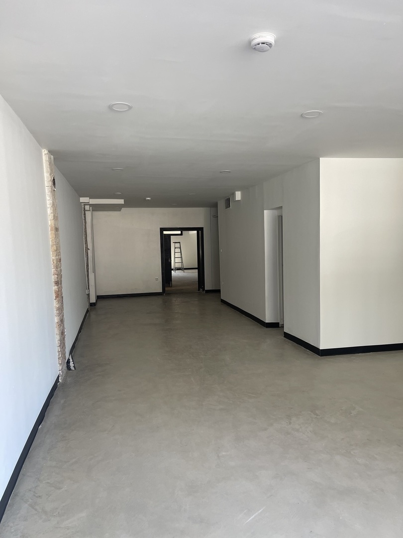 1556 N La Salle Street 1