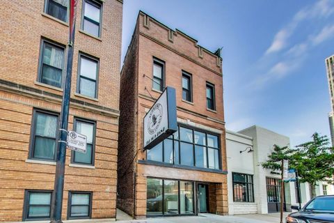 1556 N La Salle Street 1 Chicago IL 60610