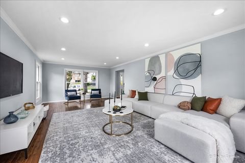 Tiny photo for Highland Park, IL 60035 (MLS # 12569482)