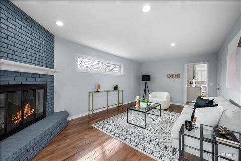 Tiny photo for Highland Park, IL 60035 (MLS # 12569482)