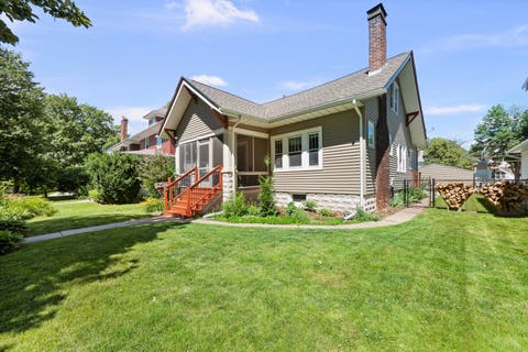 Tiny photo for 2221 RIPLEY Street, Davenport, IA 52803 (MLS # 12684604)