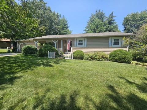 Tiny photo for 100 Cherry Drive, Mt Vernon, IL 62864 (MLS # 12717859)