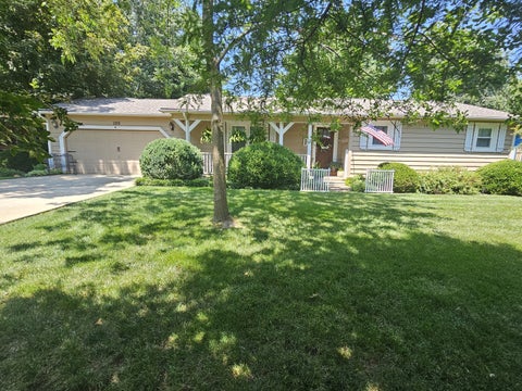 Tiny photo for 100 Cherry Drive, Mt Vernon, IL 62864 (MLS # 12717859)