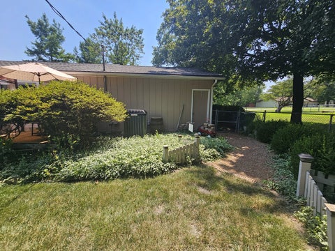 Tiny photo for 100 Cherry Drive, Mt Vernon, IL 62864 (MLS # 12717859)