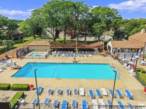 Tiny photo for 170 Cascade Drive, Indian Head Park, IL 60525 (MLS # 12528286)