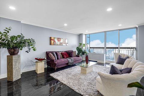 Tiny photo for 5201 S CORNELL Avenue #27D, Chicago, IL 60615 (MLS # 12624924)