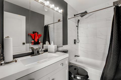 Tiny photo for 5201 S CORNELL Avenue #27D, Chicago, IL 60615 (MLS # 12624924)