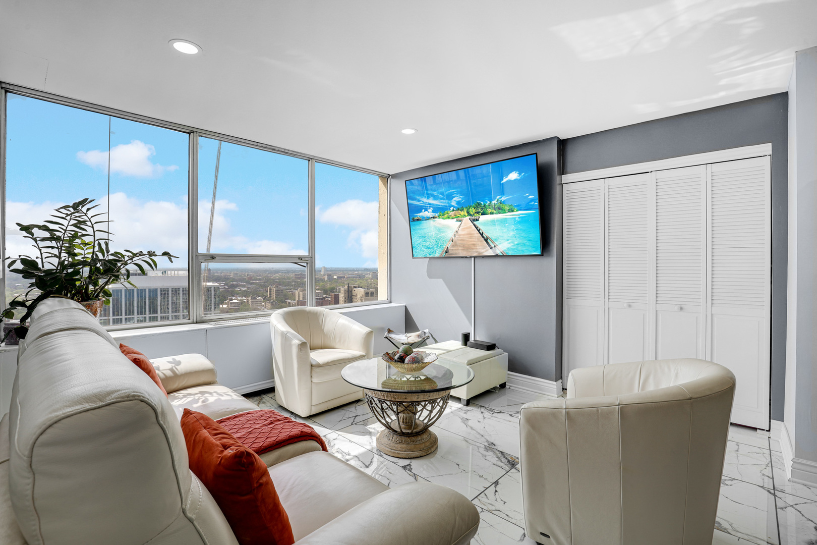 5201 S CORNELL Avenue 27D