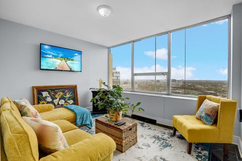 Tiny photo for 5201 S CORNELL Avenue #27D, Chicago, IL 60615 (MLS # 12624924)