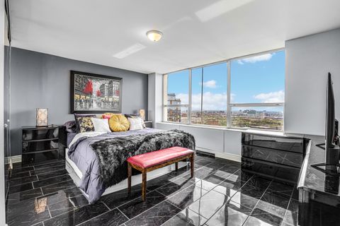 Tiny photo for 5201 S CORNELL Avenue #27D, Chicago, IL 60615 (MLS # 12624924)