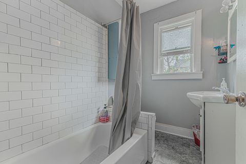 Tiny photo for 552 Walnut Avenue, Elgin, IL 60123 (MLS # 12523519)